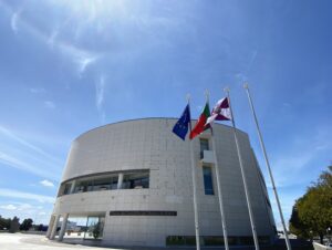 AIMA vai apoiar mais dois alunos do concelho de Oliveira do Bairro