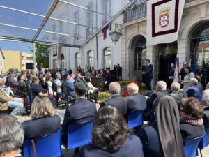 25 de abril: “A liberdade só é plena quando se cumpre e não deixa ninguém para trás”