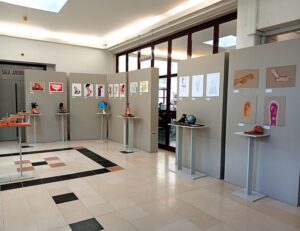 Exposição “Pés, para que vos quero…?” na Biblioteca de Cantanhede