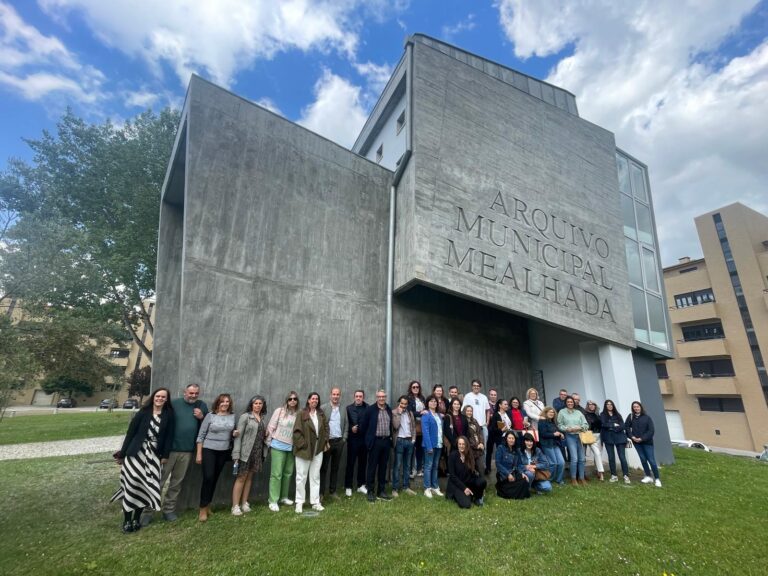 Mealhada acolhe primeira reunião descentralizada da Rede de Arquivos da Região de Coimbra