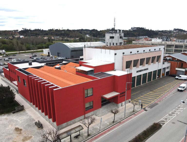 Câmara Municipal de Águeda reforça apoio aos Bombeiros Voluntários com novo protocolo