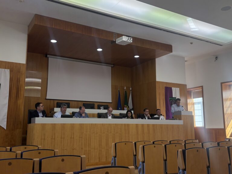Reunião de Câmara abordou falhas de telecomunicações, PDM e novos projetos para Anadia