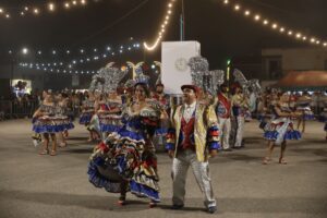Milhares de pessoas saíram à rua para ver as Marchas Populares na Praia da Tocha