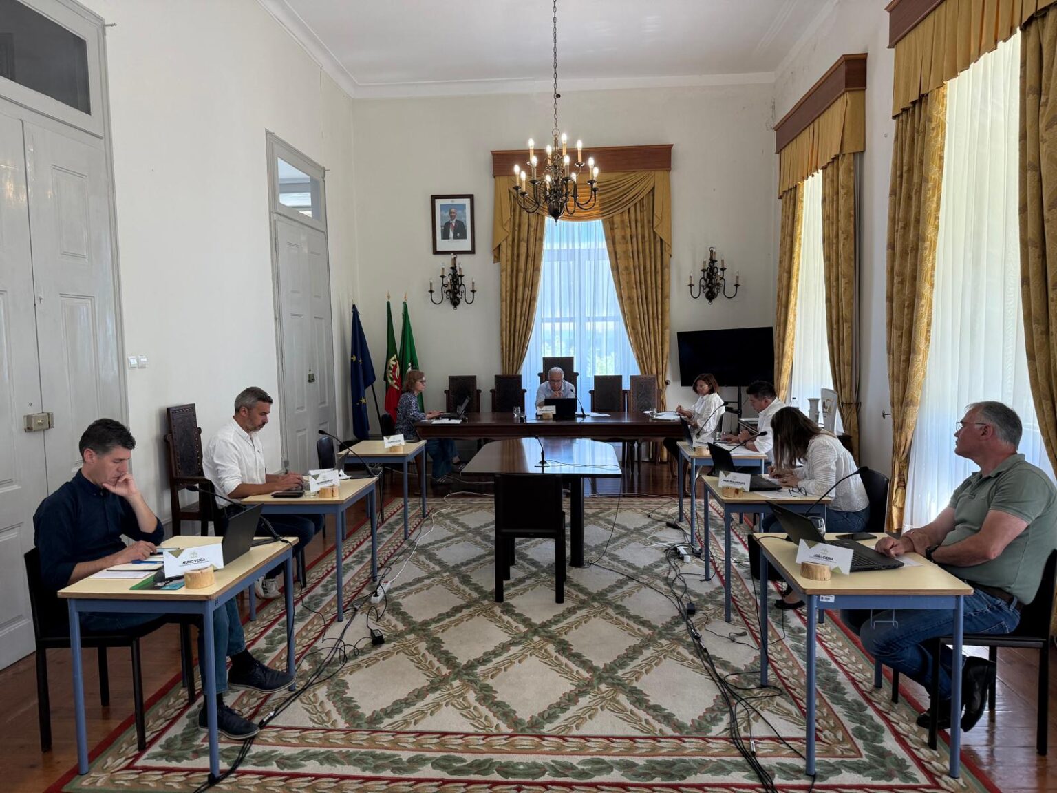 Câmara aprova voto de louvor para as 23 empresas PME Líder da Mealhada