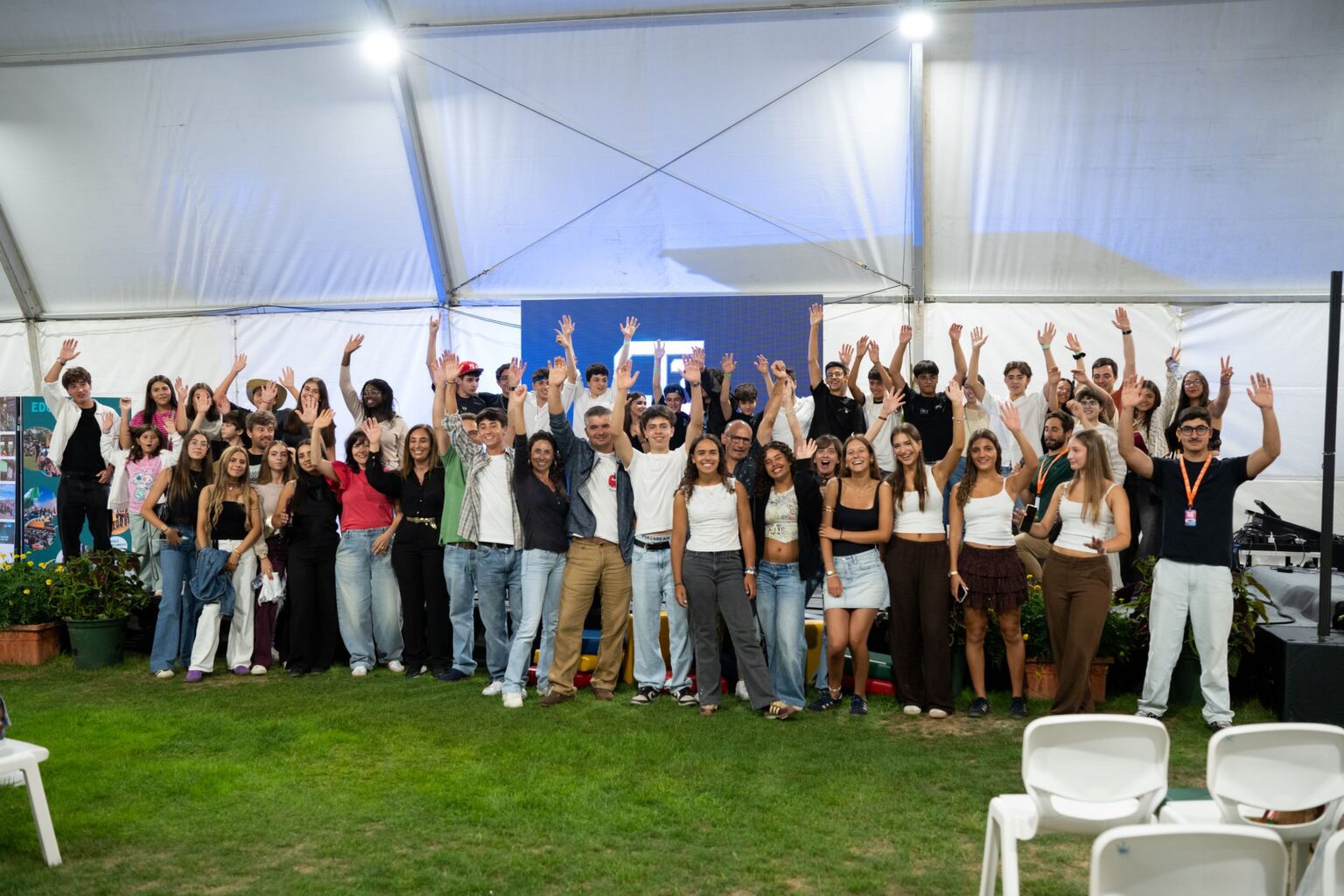 Música, dança e sensibilização para a saúde mental marcaram o Dia da Juventude na Expofacic