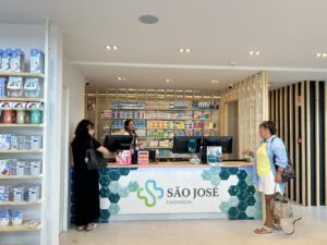 Farmácia São José muda de instalações em Sangalhos